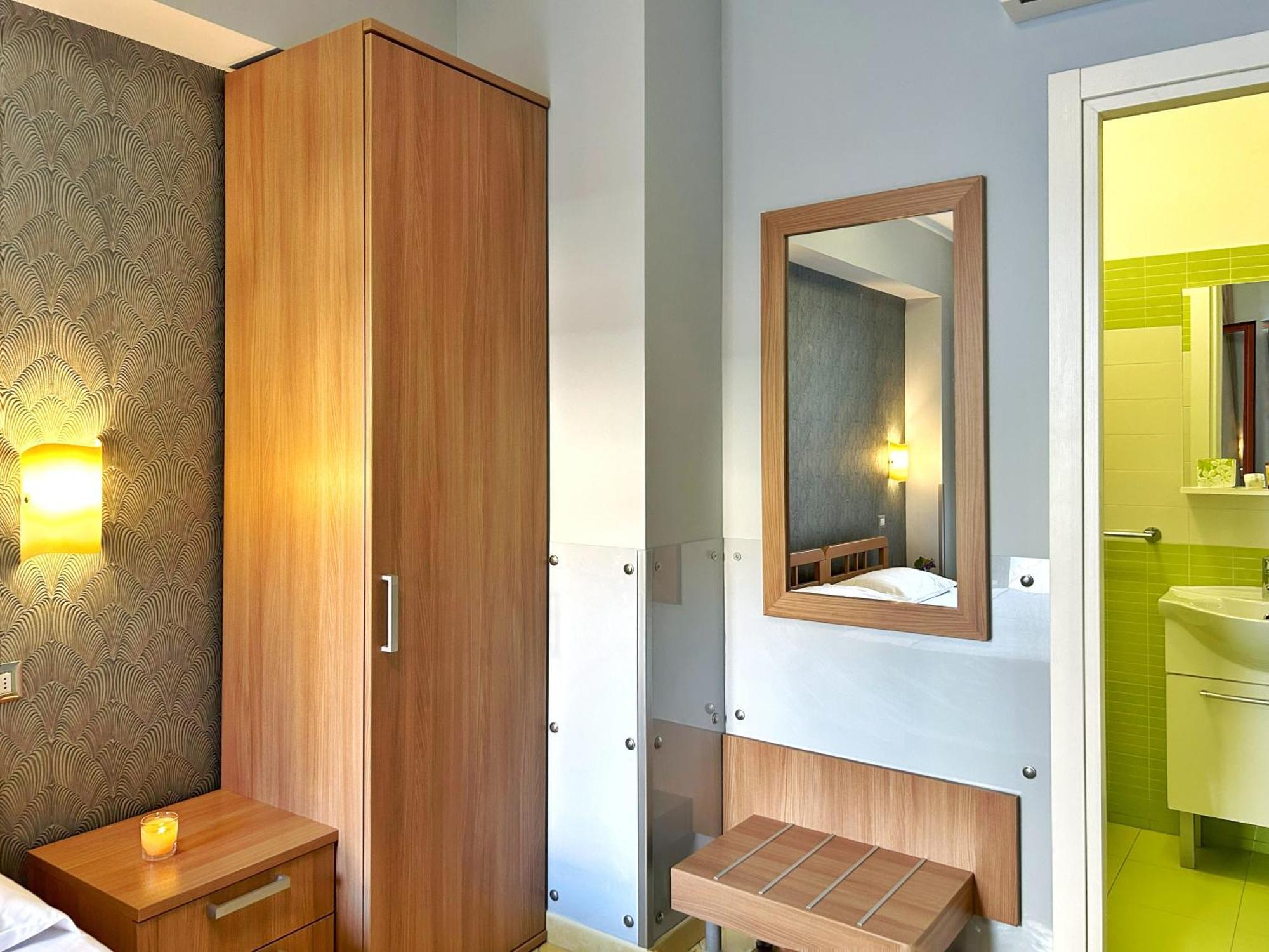 지아르디니낙소스 La Piazzetta B&B 외부 사진