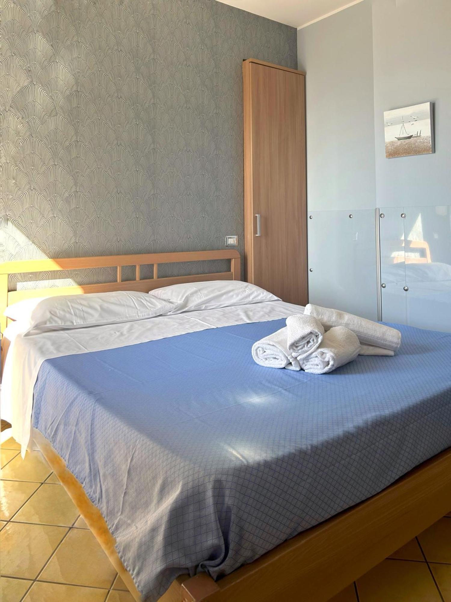 지아르디니낙소스 La Piazzetta B&B 외부 사진